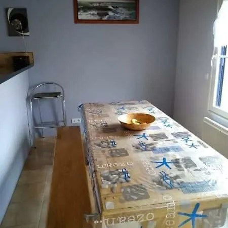 Maison Bretonne Meuble 3 Etoiles * Plougrescant
